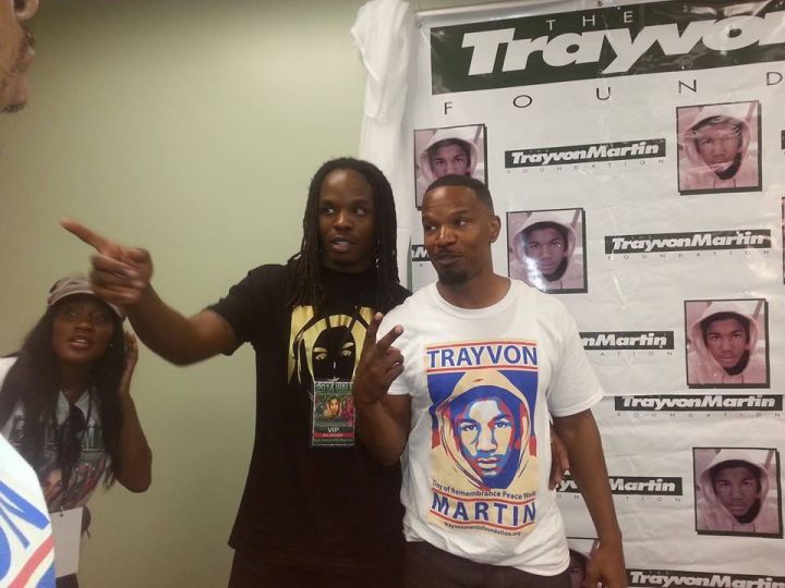 Trayvon Martin’s family and Jamie Foxx honor him at the Miami Peace Walk