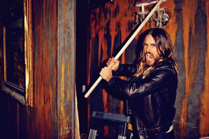 Jared Leto looks smokin’ hot in Flaunt Magazine.