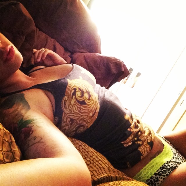 A rare Amber Rose selfie giving no face.
