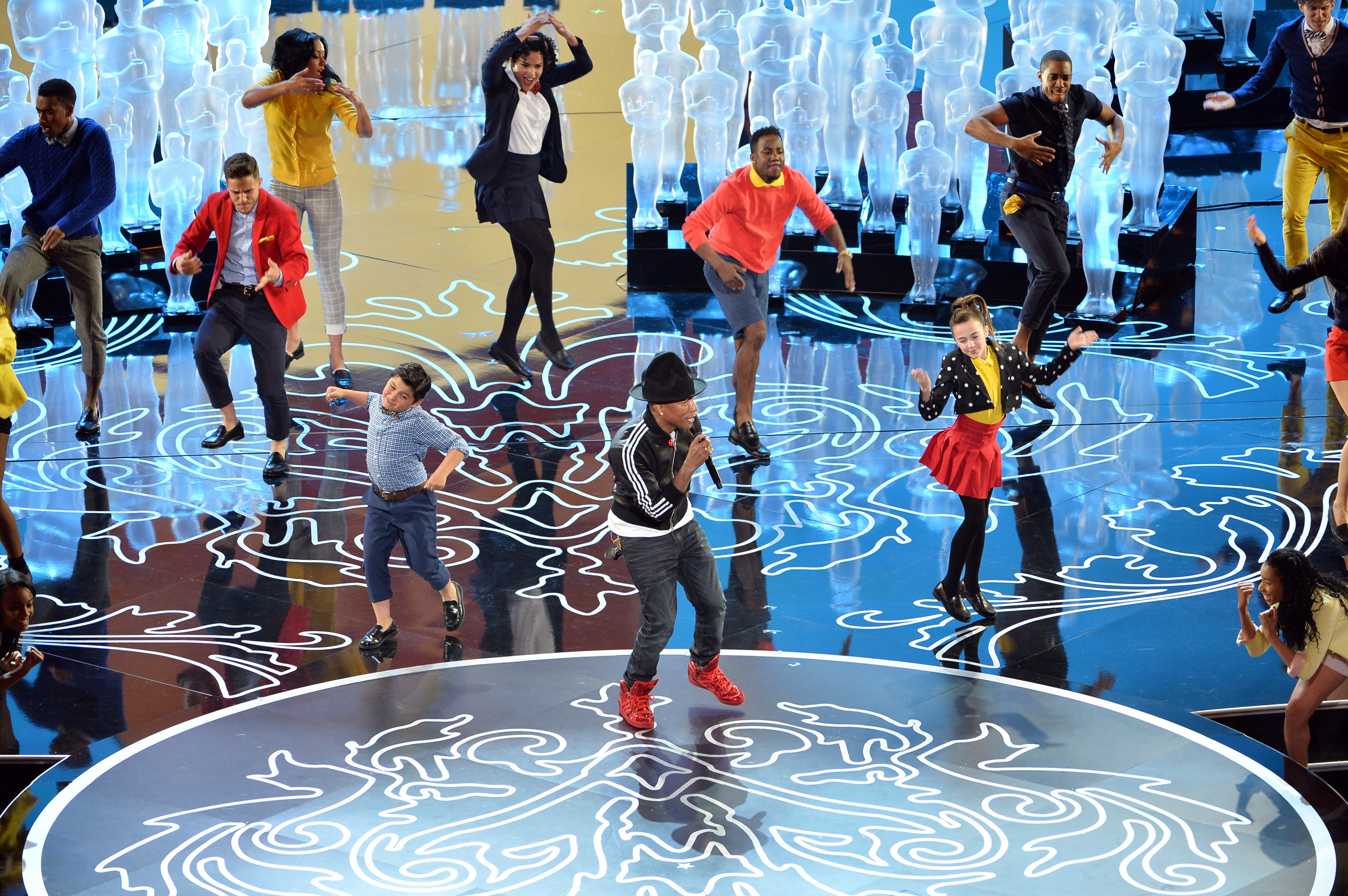 pharrell oscars 2014 happy performance