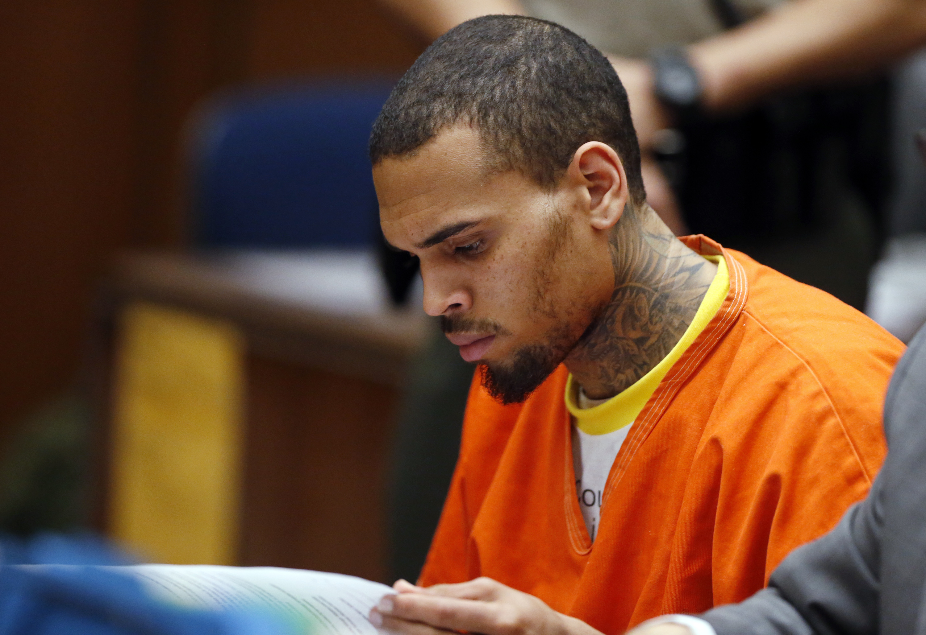 chris brown court orange jumpsuit