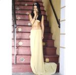 Jhene shows off her sexy (and super flat) abs.