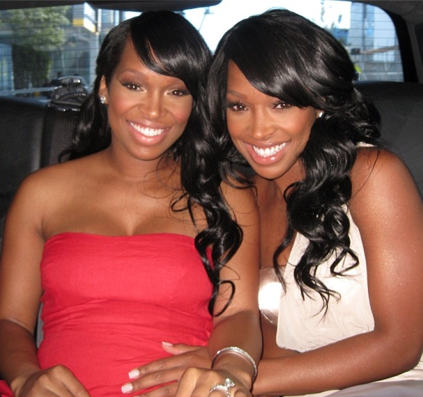 Both twins are glowing in this photo.