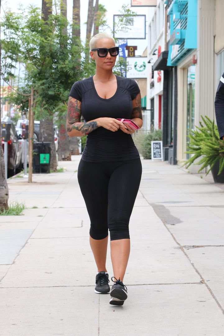 Amber Rose was spotted MILFin’ while out and about in Cali.