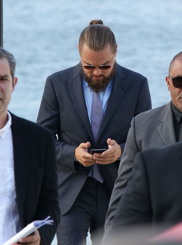 Who you texting, Leo? Is your St. Tropez bae ready, or nah?