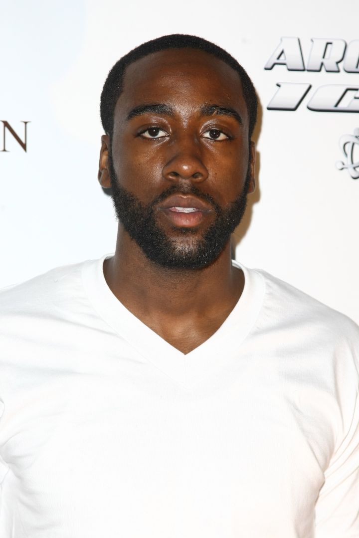 Incoming scruff.
