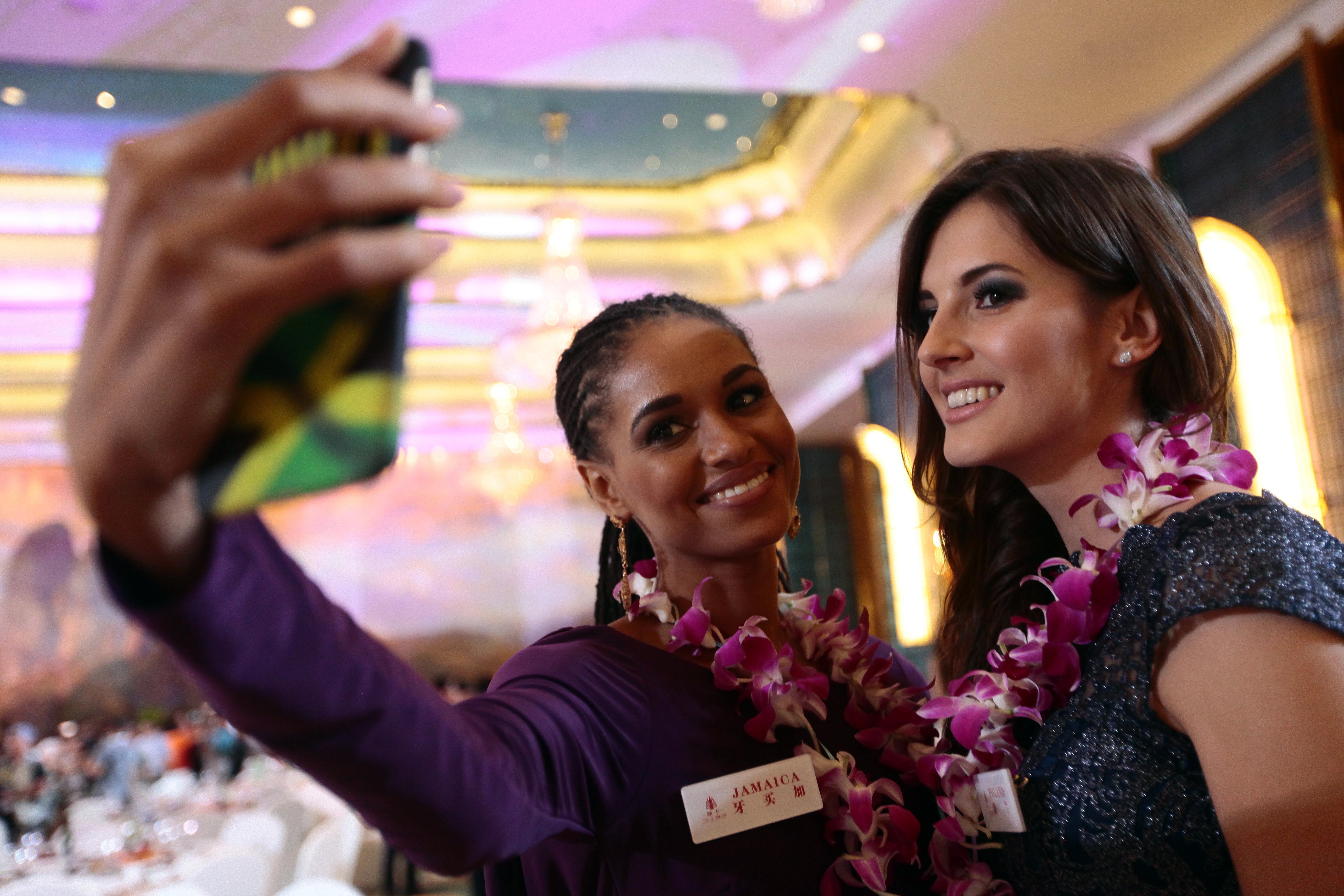 CHINA-LIFESTYLE-MISS WORLD-PAGEANT