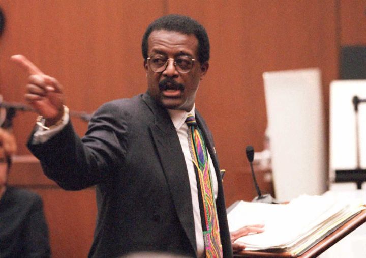 Johnnie Cochran lays down the law, circa 1995.