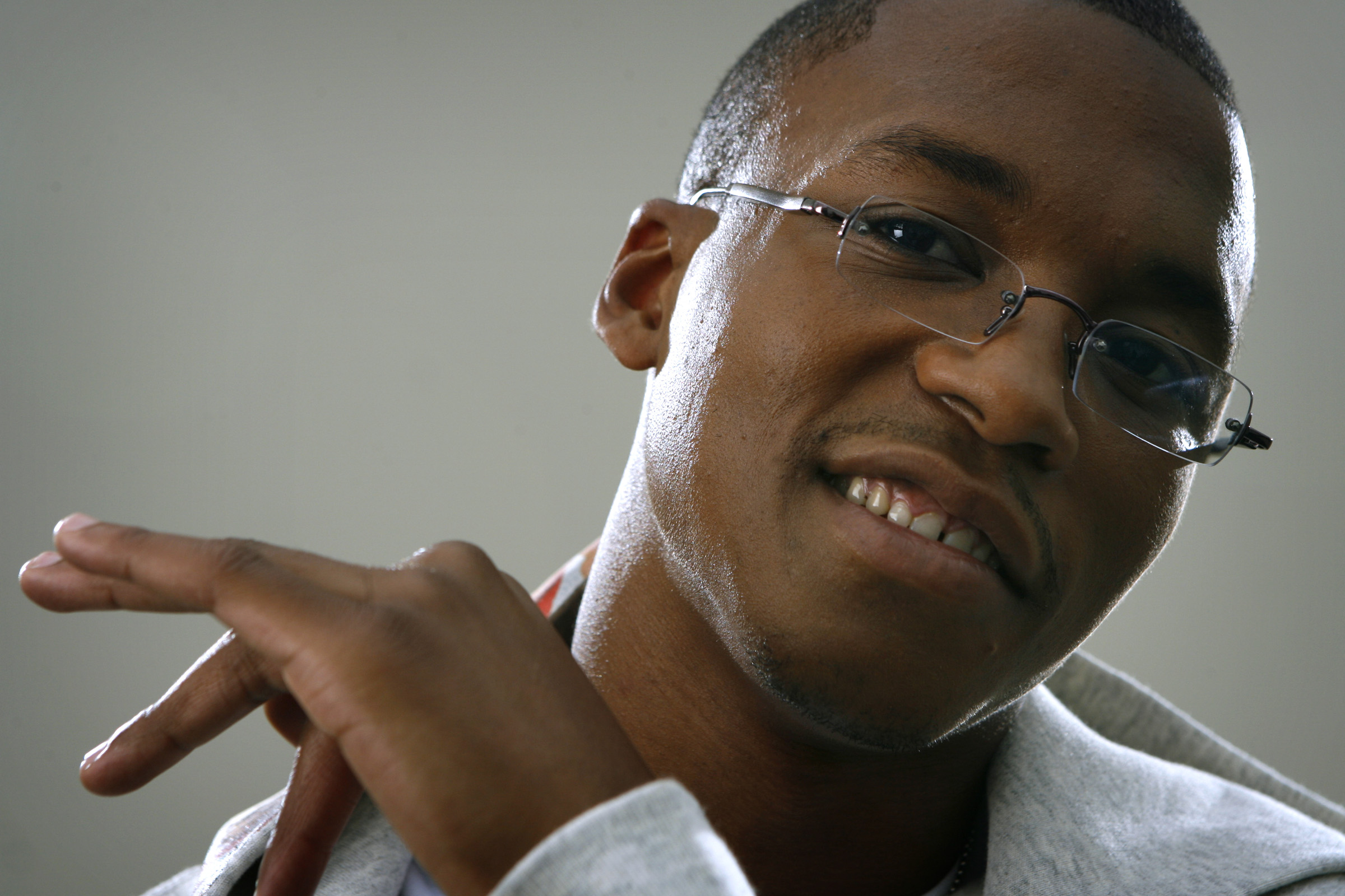 Lupe Fiasco is one of the most prominent skateboard rappers in this subgenre of hiphop. Photo sho