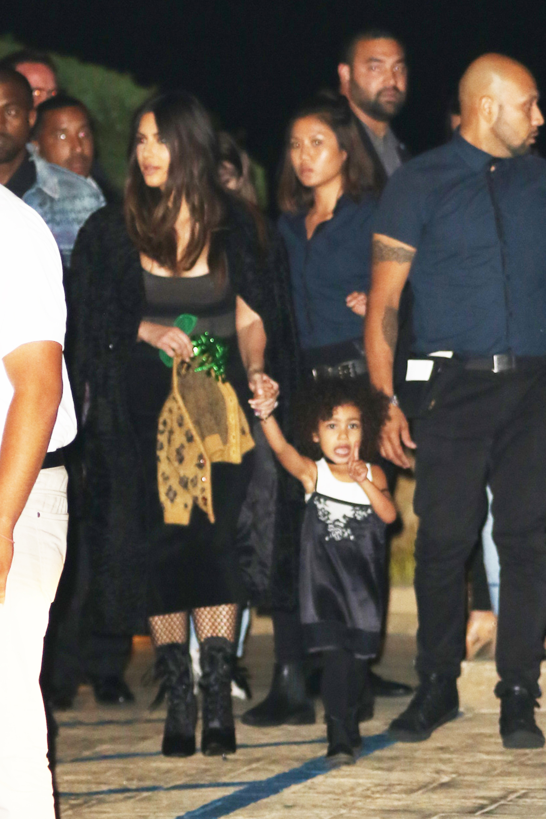 The Kardashians, Kanye West, Khloe Kardashian, Kim Kardashian, Scott Disick, Penelope Disick, Mason Disick, North West