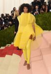 Solange is out here making a statement.