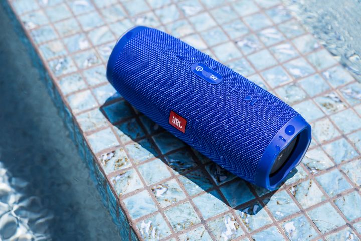 JBL’s New “Charge 3” Waterproof Portable Speaker.