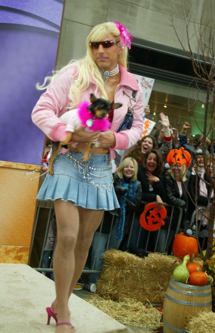 We wonder how Paris Hilton felt about Matt Lauer walking a day in her stilettos.