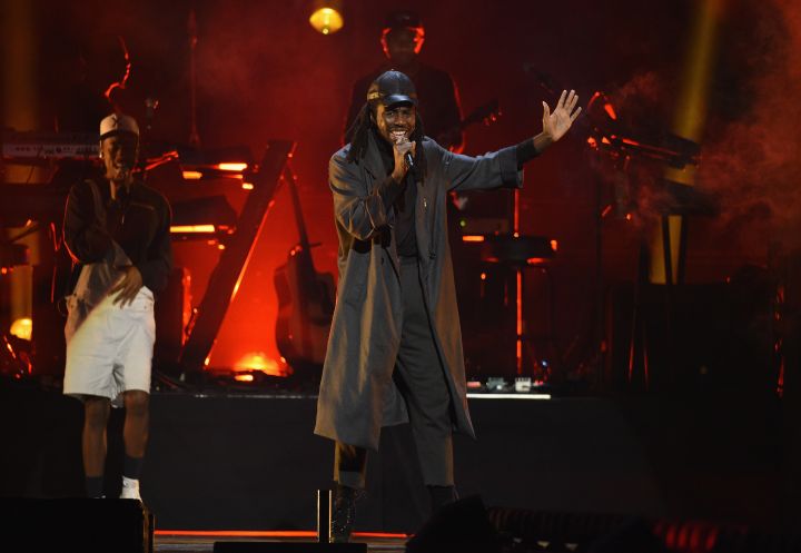 Blood Orange takes the stage.