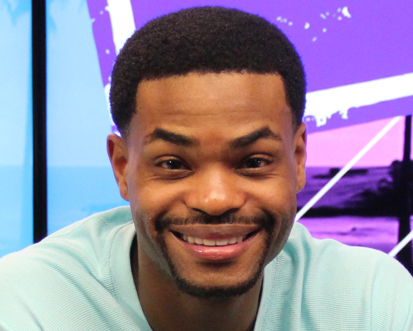 Andrew Bachelor Visits Young Hollywood Studio
