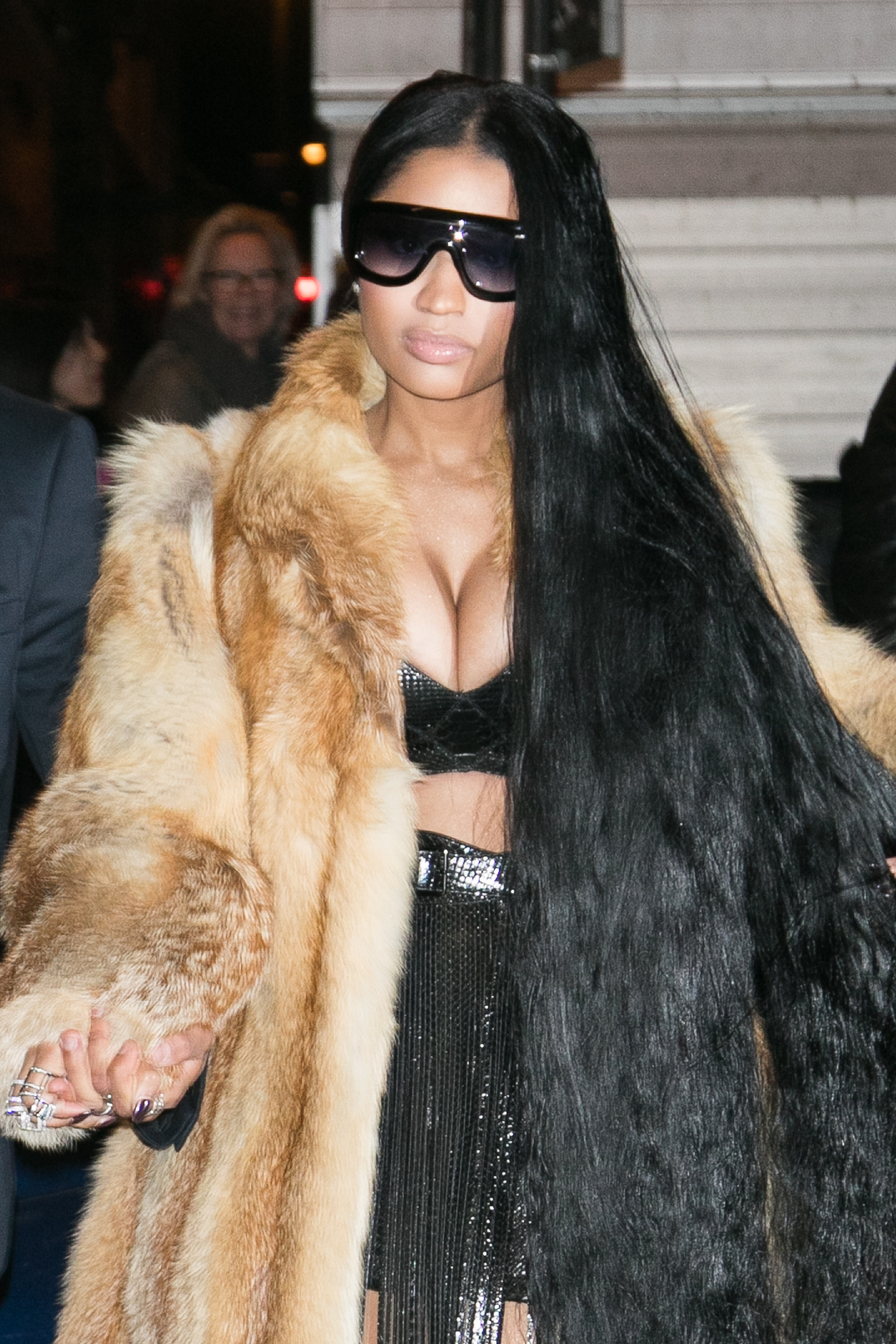 V Magazine Dinner At La Perouse : Outside Arrivals - Day Eight- Paris Fashion Week Womenswear Fall/Winter 2017/2018