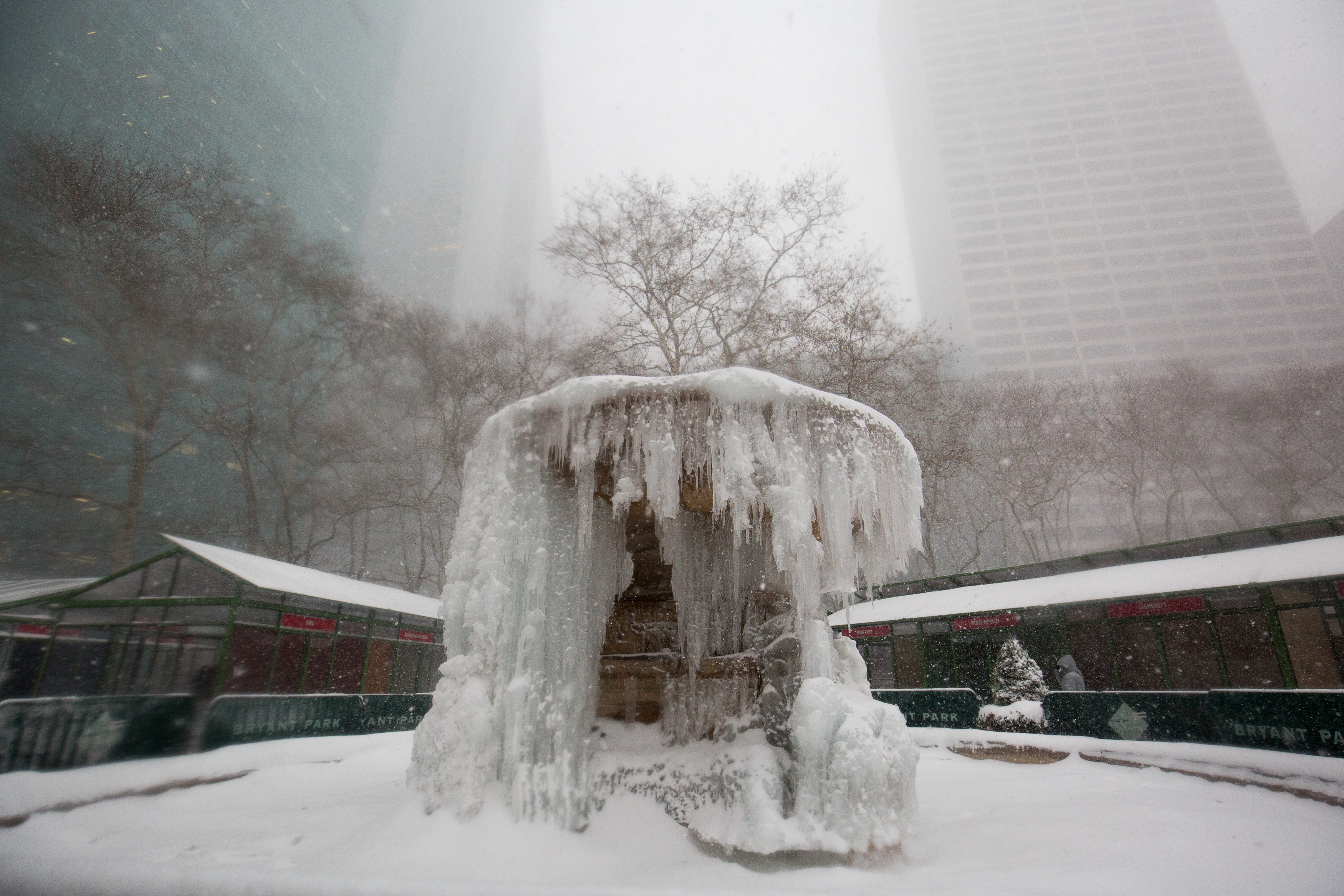Bomb Cyclone In Dumbo, New York