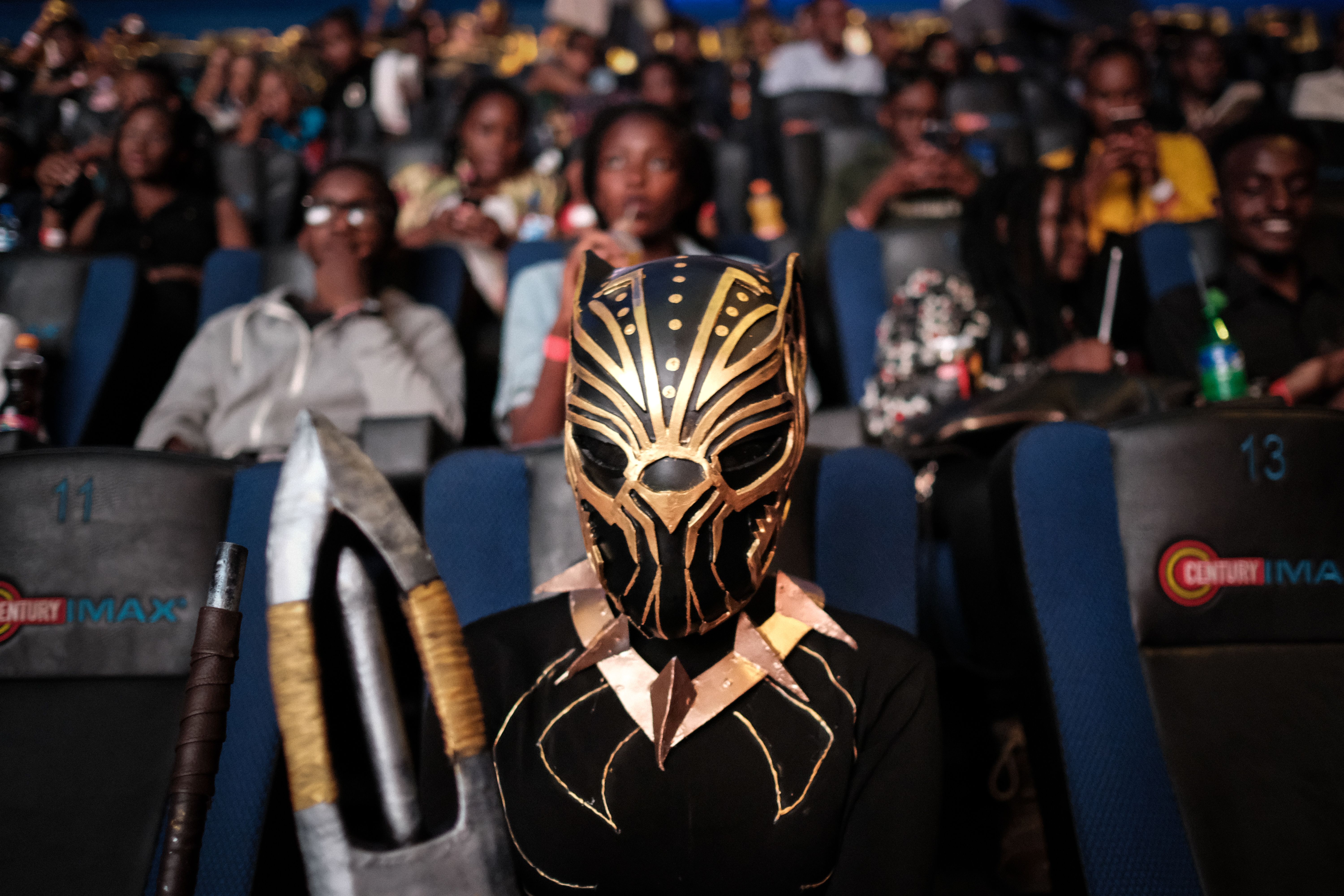 KENYA-MOVIE-BLACK PANTHER-COSPLAY
