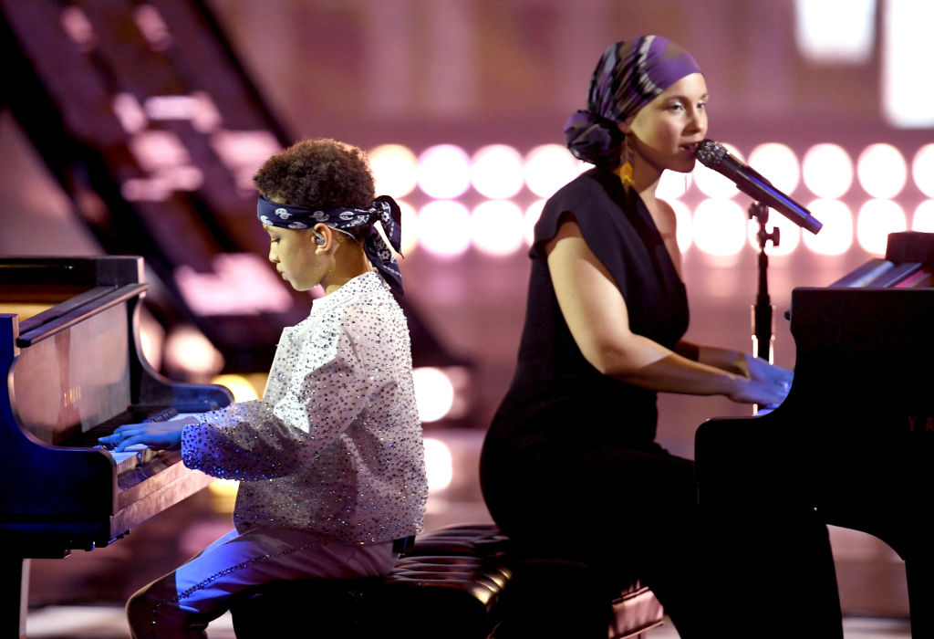 Alicia Keys and son Egypt Dean perform at 2019 iHeartRadio Music Awards