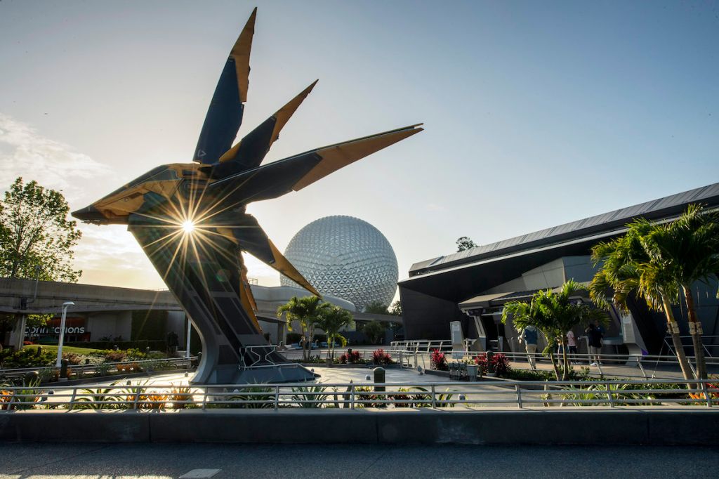 Guardians Of The Galaxy: Cosmic Rewind Ride