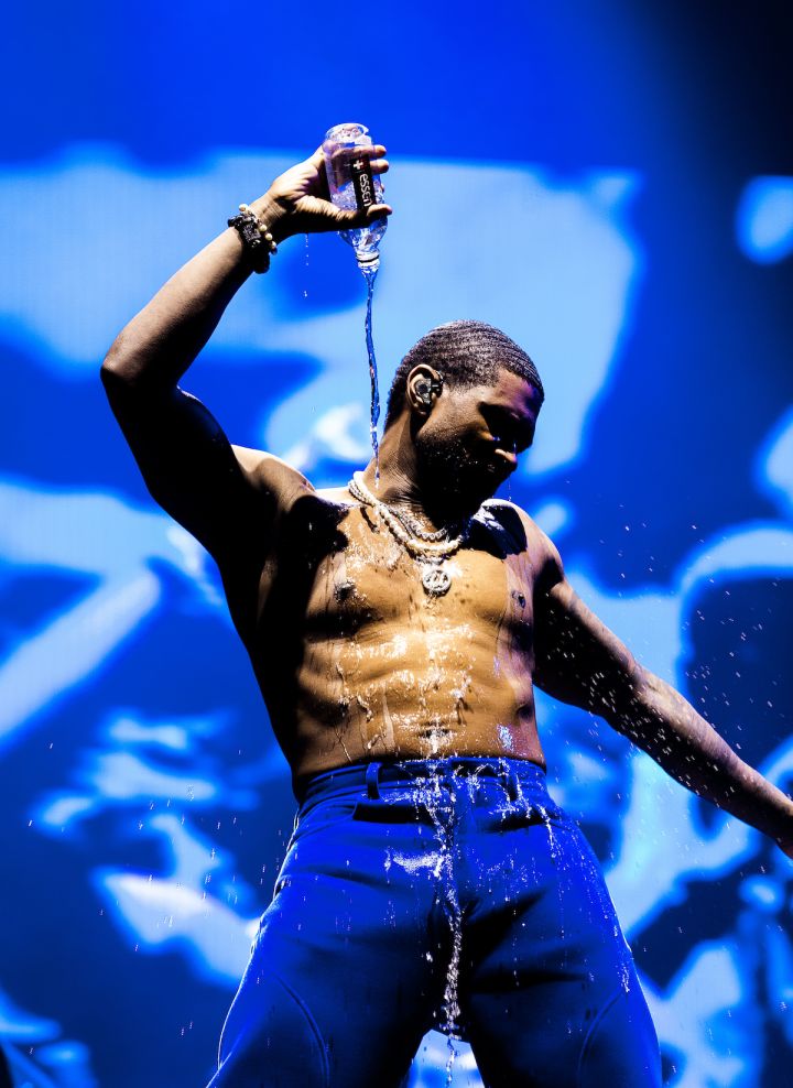 It Got Spicy On Stage