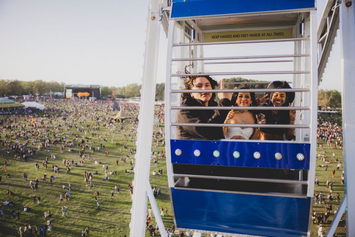 A Dreamy Ferris Wheel