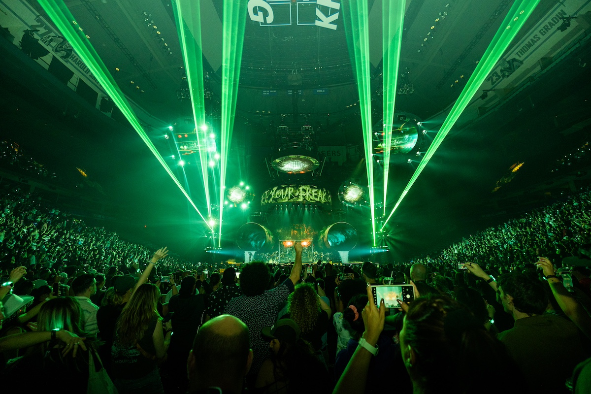 Missy Elliott Out of this World Tour