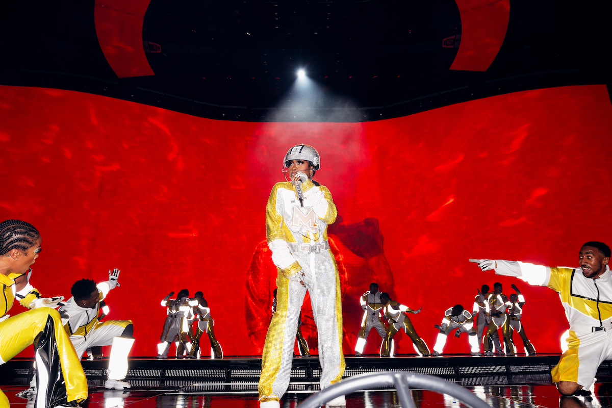 Missy Elliott Out of this World Tour
