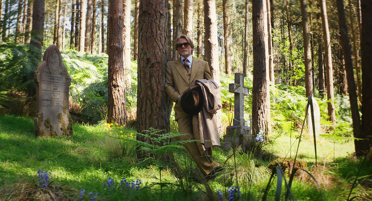 Wake Up Dead Man: A Knives Out Mystery Assets