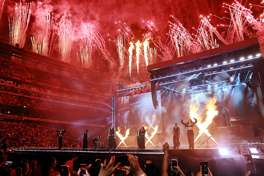 Chris Brown in Concert - Breezy Bowl XX Tour at MetLife Stadium